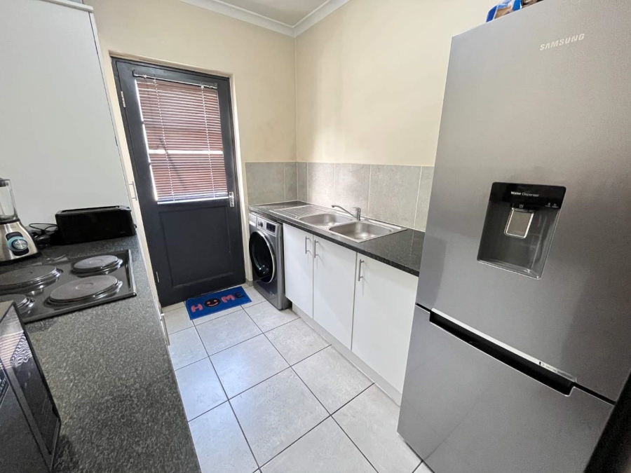 2 Bedroom Property for Sale in Parklands Western Cape